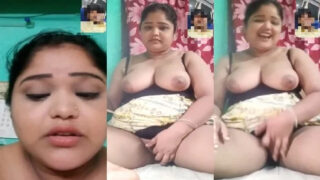 Image of Curvy Girlfriend Video Call Exposes Her Wet Pussy-Linkdebhai2.in